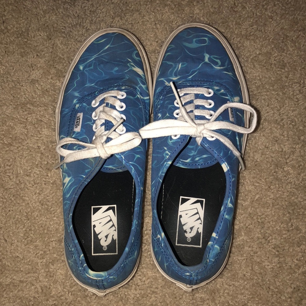 Women’s Size 9 Van Sneaks with blue water pattern